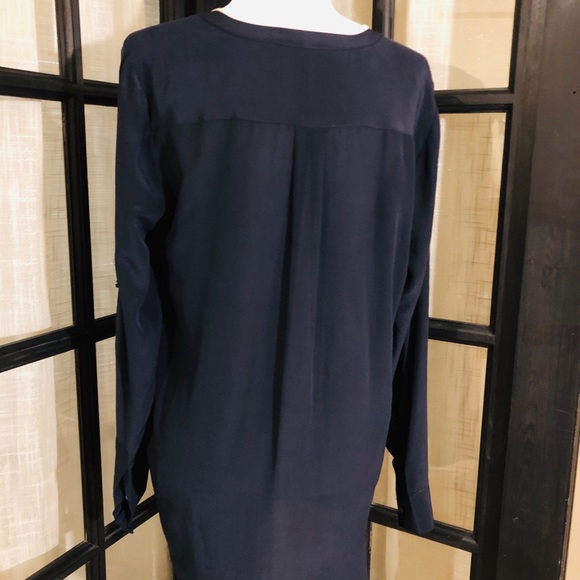 Ann Taylor navy silk tunic with ivory trim size M - Picture 3 of 8